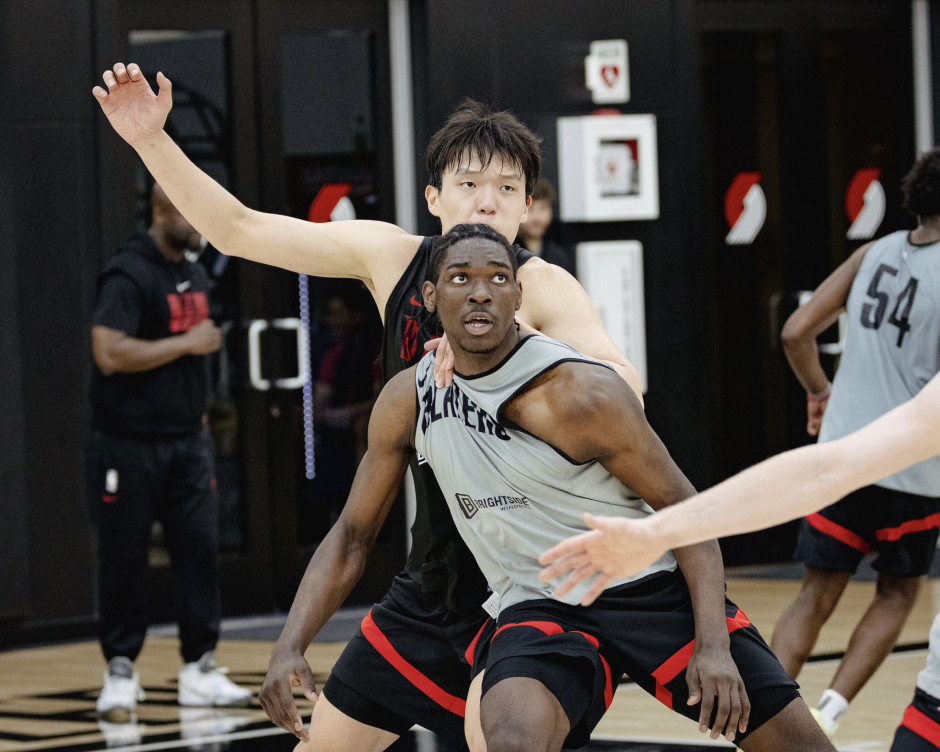 机就晒出动, 打出高位策