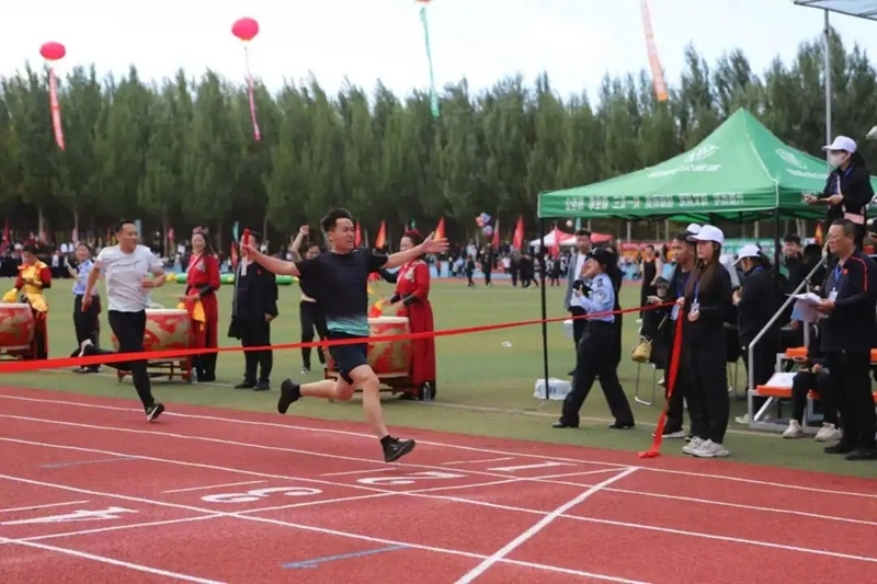 om, 运动员代表 om, 运动员代表