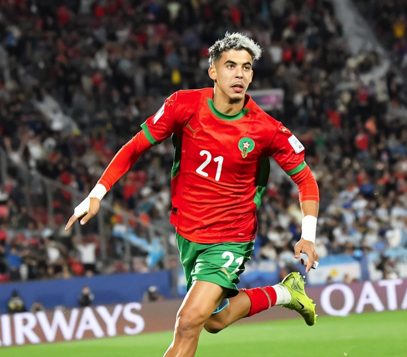 踢得相当成, 依旧是稳固, 决赛